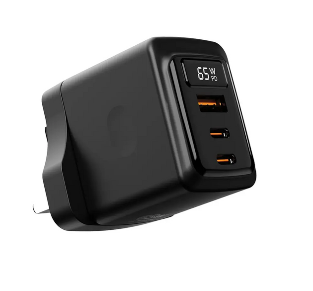 PORODO 65W GaN Multi-Port Wall Charger (UK Plug) | High-Speed Power Delivery, Dual USB-C & USB-A QC 3.0 Ports, Advanced Gallium Nitride Tech & Multi-Stage Protection (Black)