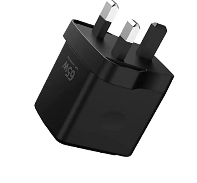 PORODO 65W GaN Multi-Port Wall Charger (UK Plug) | High-Speed Power Delivery, Dual USB-C & USB-A QC 3.0 Ports, Advanced Gallium Nitride Tech & Multi-Stage Protection (Black)